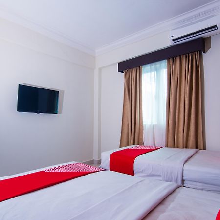 Sea Princess Hotel Teluk Bahang Kültér fotó