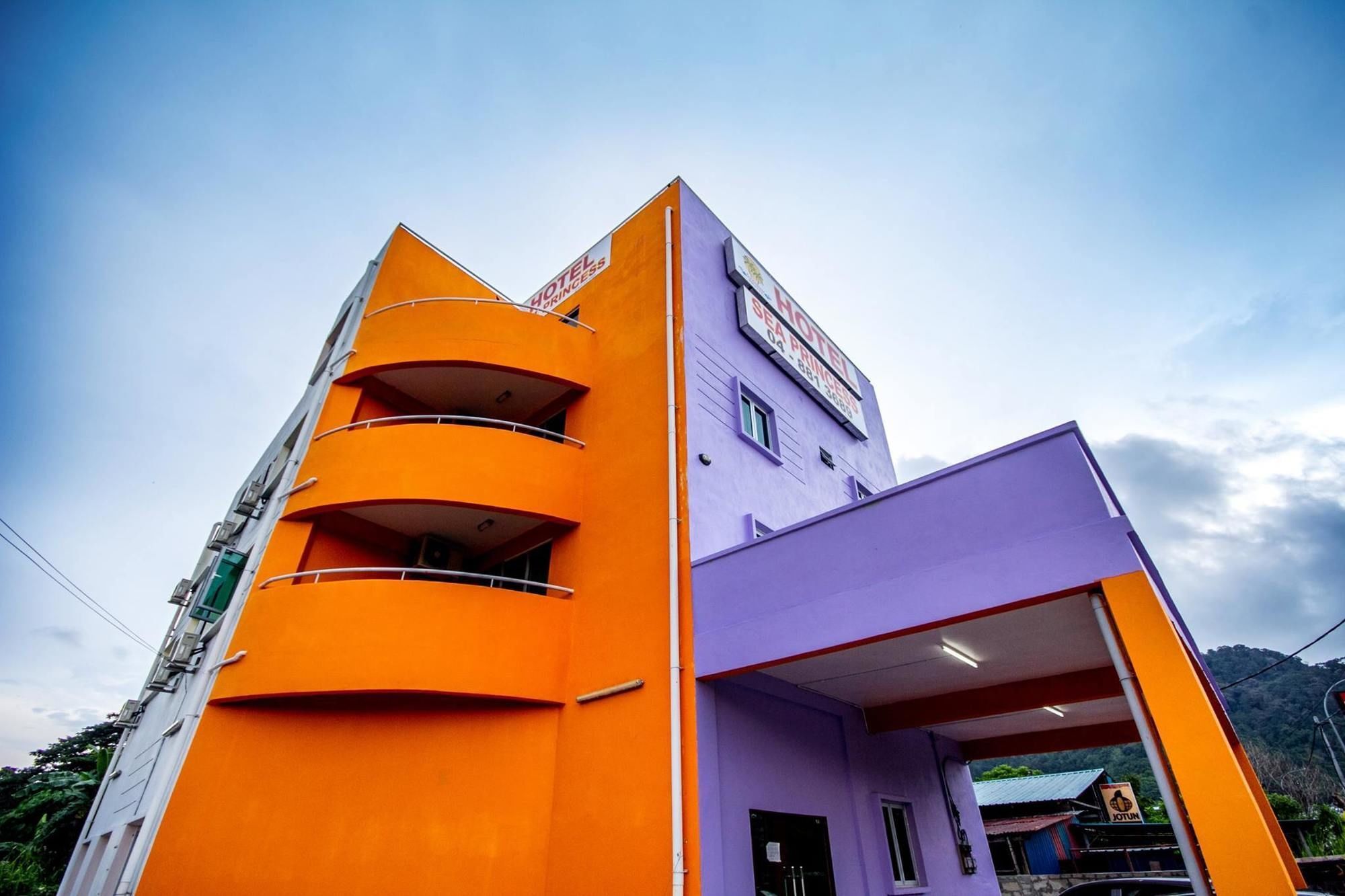 Sea Princess Hotel Teluk Bahang Kültér fotó